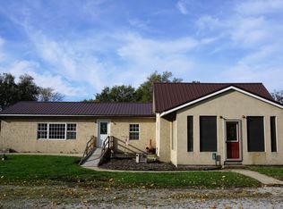 109 Duell St, Milmine, IL 61855