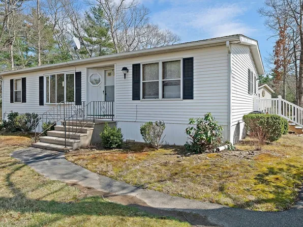 8 Lodgepole Ln, Kingston, MA 02364