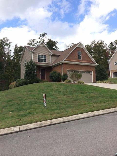 1st image of 195 Brook Hollow Dr SE