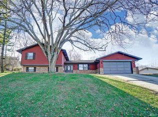 3695 Frostwood Dr, Dayton, OH 45430