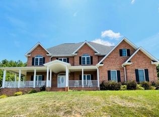 4455 Chestnut Knob Rd, Ridgeway, VA 24148