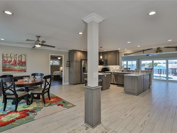 4th image of 6445 Lake Sunrise Dr