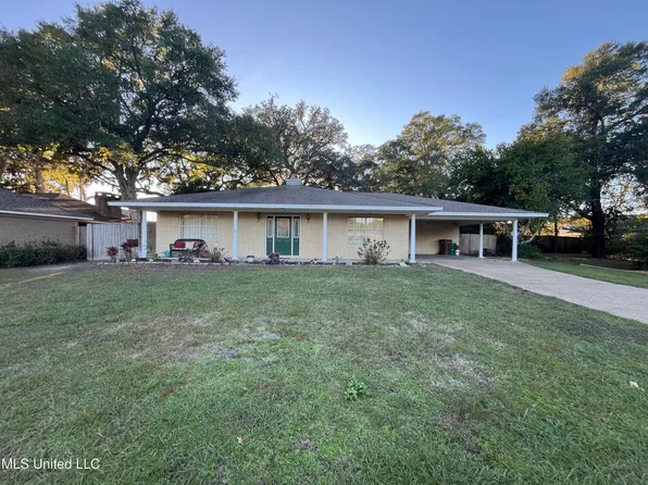 371 Lakeview Blvd, Biloxi, MS 39531