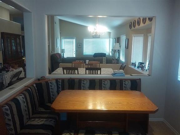 2nd image of 1325 Calle Goya