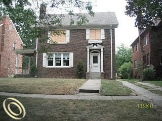 2nd image of 15728 Rosemont Ave