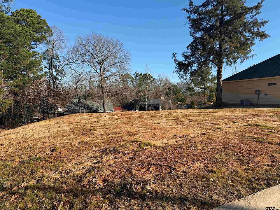 2nd image of 14103 Donna Dr