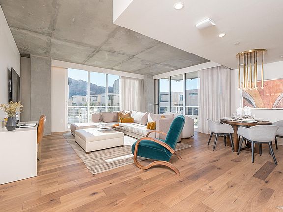 3rd image of 5455 E Lincoln Dr Unit 2021