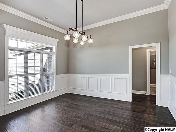 5th image of 10207 Blair Day Ln