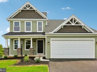 12 Kristi Ln, Biglerville, PA 17307