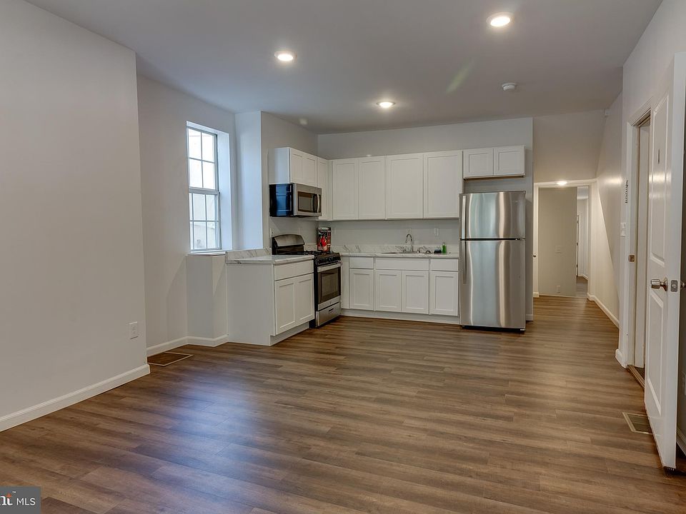 1st image of 205 Garden St