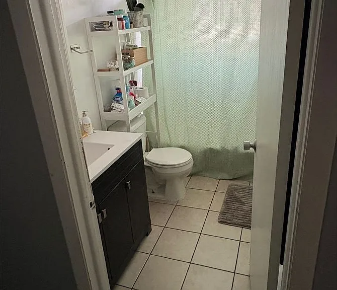 10310 Mayfield Ave #1E — Photo 4