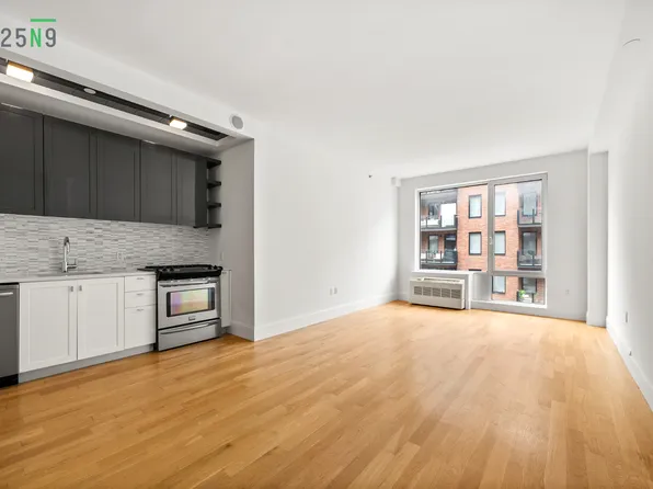 225 North 9th Street image 5 of 8