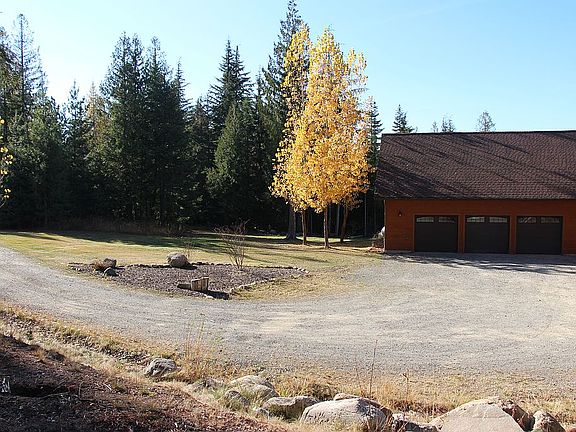 3rd image of 385 High Rd