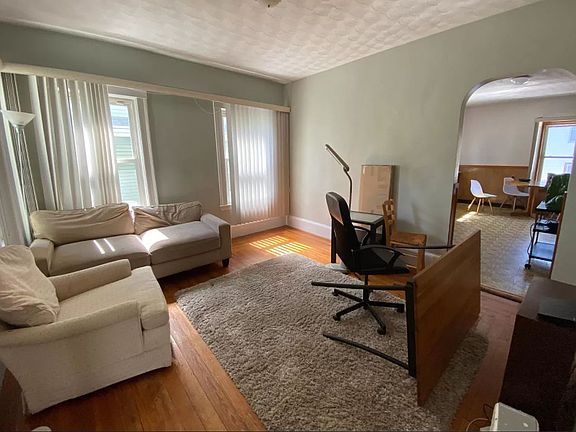2nd image of 70 Ossipee Rd #2