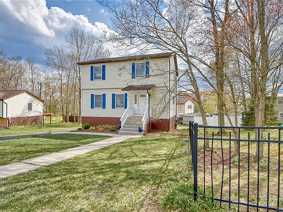 2nd image of 118 Olsen Ct