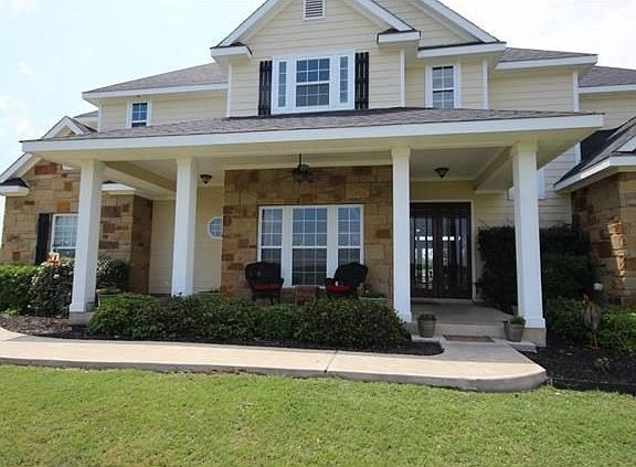 3rd image of 428 Colorado Dr