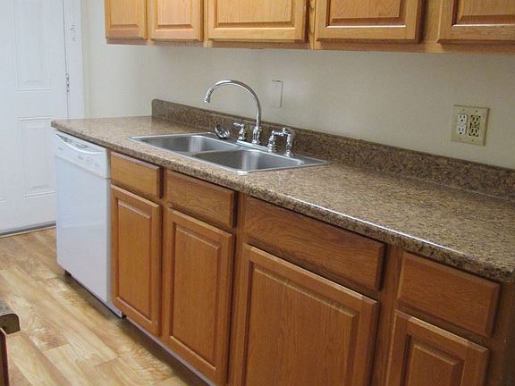 4th image of 352 E 18th Ave #3025013