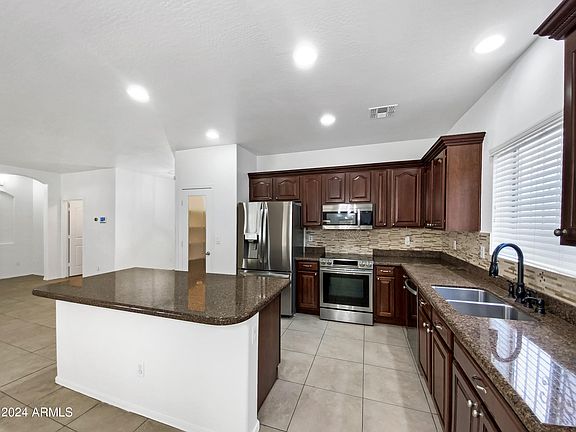 2nd image of 7032 W BRANHAM Lane