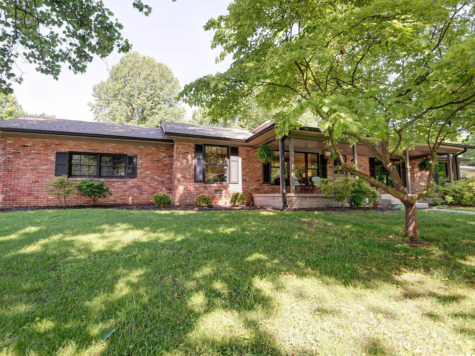 2429 S Cedarbrook Ave, Springfield, MO 65804 Zillow