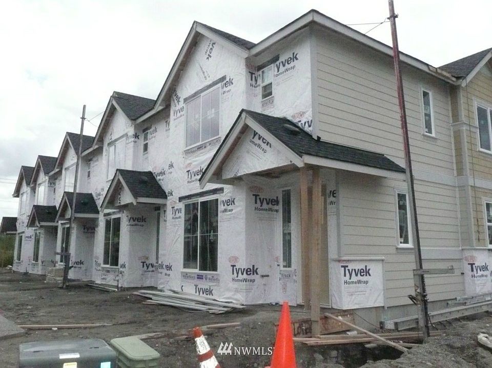 1st image of 13929 34th Drive SE (L-201)
