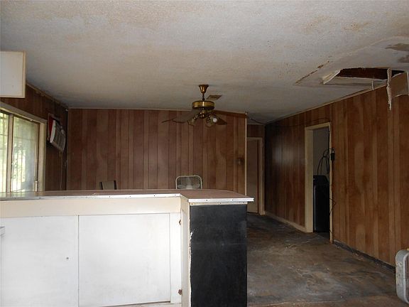 5th image of 8535 Wiggins St