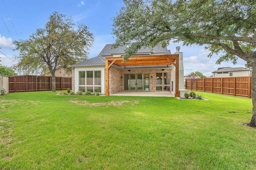 4 bed, 3.5 bath, 2894 sqft, $6,500 — Photo 4