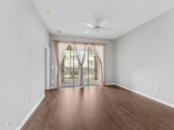 8601 BEACH Boulevard #1002, Jacksonville, FL 32216