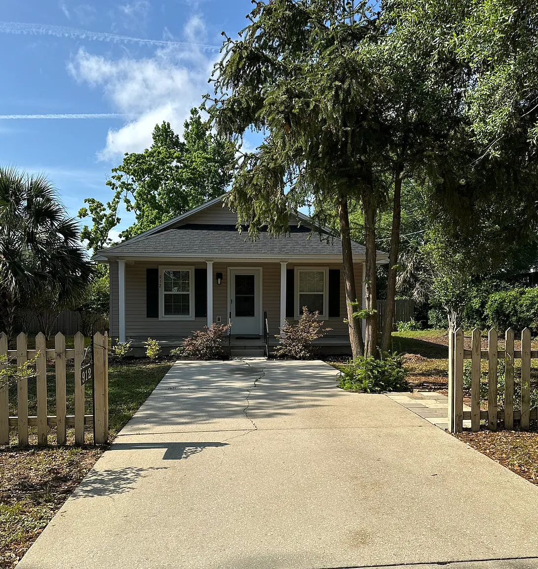 3 bed, 1100 sqft, $2,500 — Photo 1