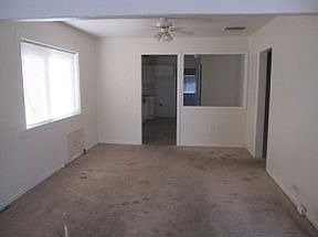 2nd image of 3450 Shasta Dr