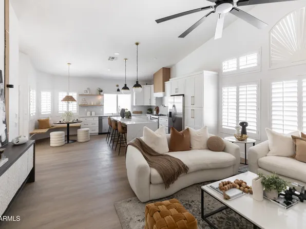 802 N LISBON Drive, Chandler, AZ 85226