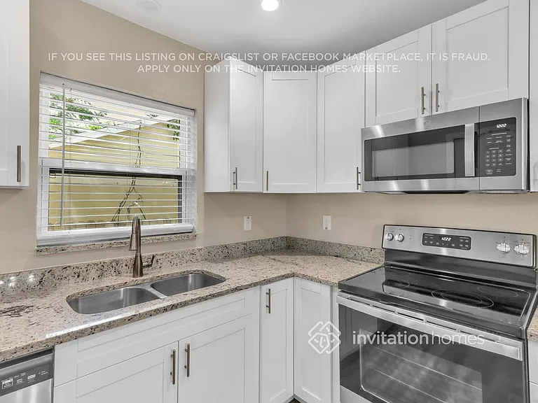 2226 21st St S — Photo 13
