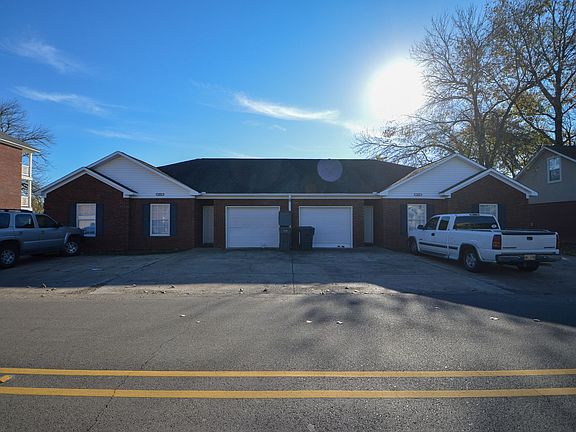 2nd image of 200-202 Kirkcauldy Dr #200