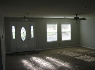 106 Holden Ter, Macomb, IL 61455