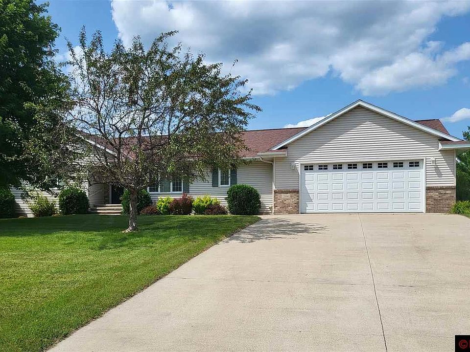 1st image of 204 Prairie Ln