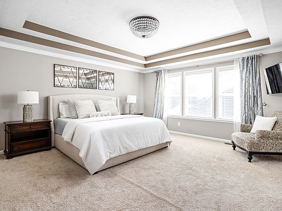 5th image of 2697 E High Grove Cir