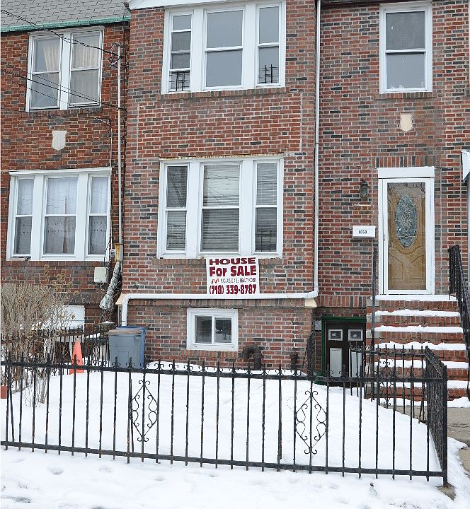 1st image of 1860 East 51 St