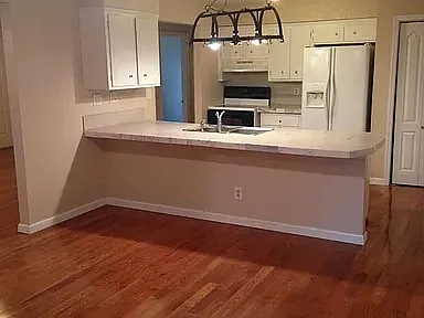 2244 Cooks Rd — Photo 6