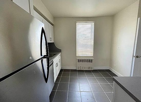 5th image of 16201 Highland Ave #6S