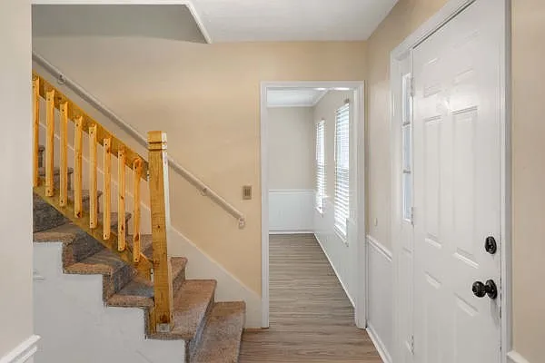 3 bed, 2.5 bath, 1824 sqft, $1,695 — Photo 4