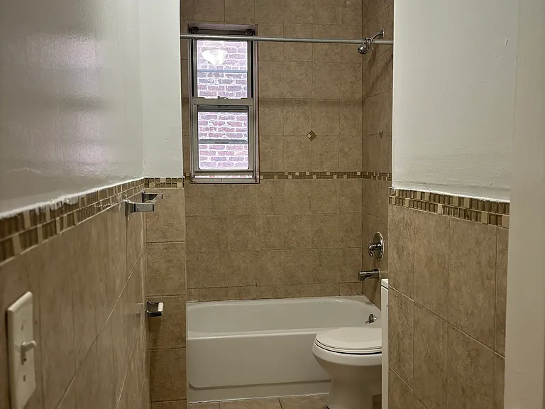 731 Avenue A #8 — Photo 7