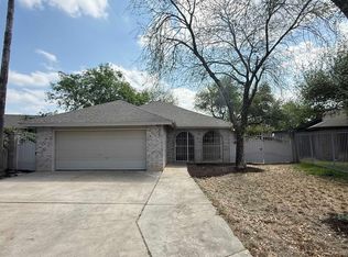 8635 Oakridge Loop, Laredo, TX 78045