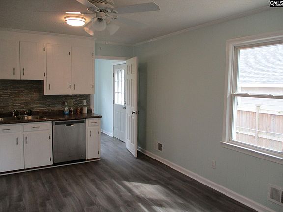 5th image of 3130 Rosewood Dr