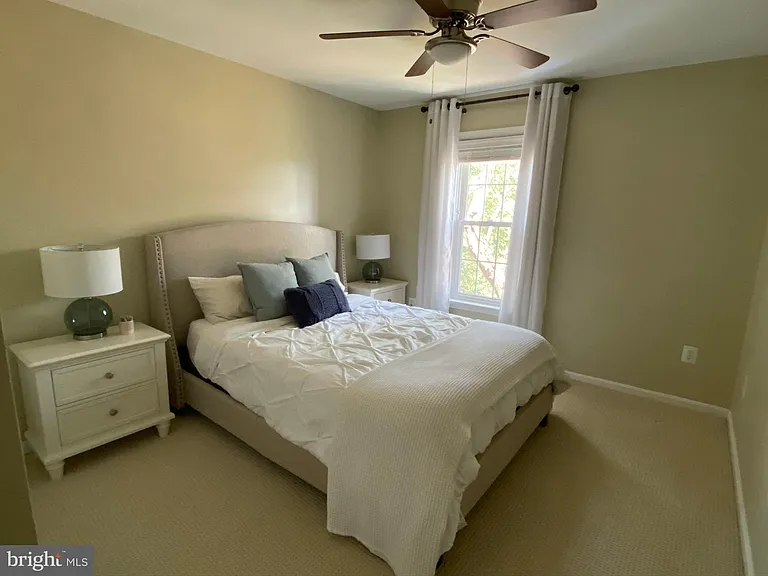 216 Gretna Green Ct — Photo 19