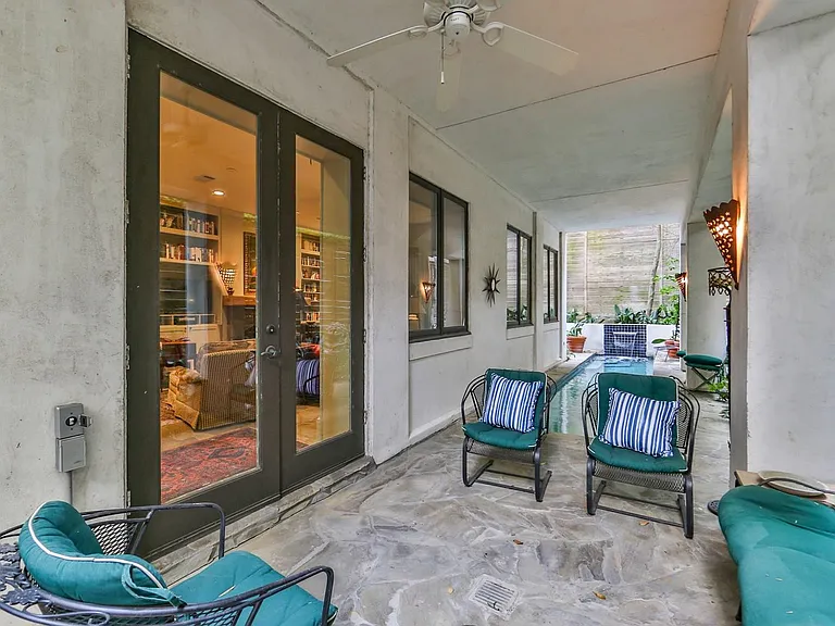 2712 Ferndale St — Photo 49