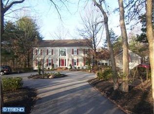 369 Cooper Rd, Voorhees, NJ 08043