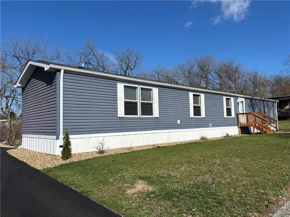 146 Cardinal Dr, Jeannette, PA 15644