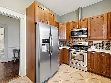 3 bed, 1650 sqft, $5,500 — Photo 3