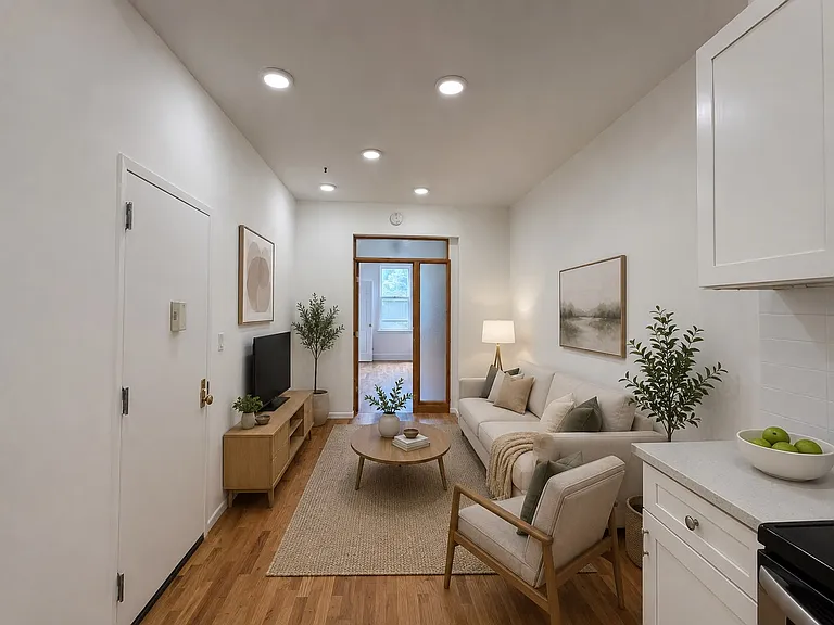 195 Calyer St #2L — Photo 3