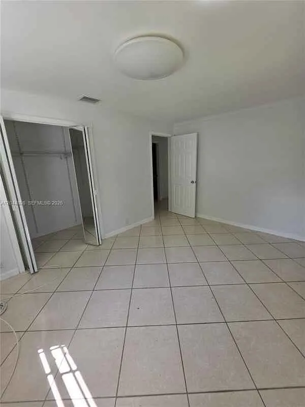5720 Douglas St Hollywood, Fl 33021 — Photo 2