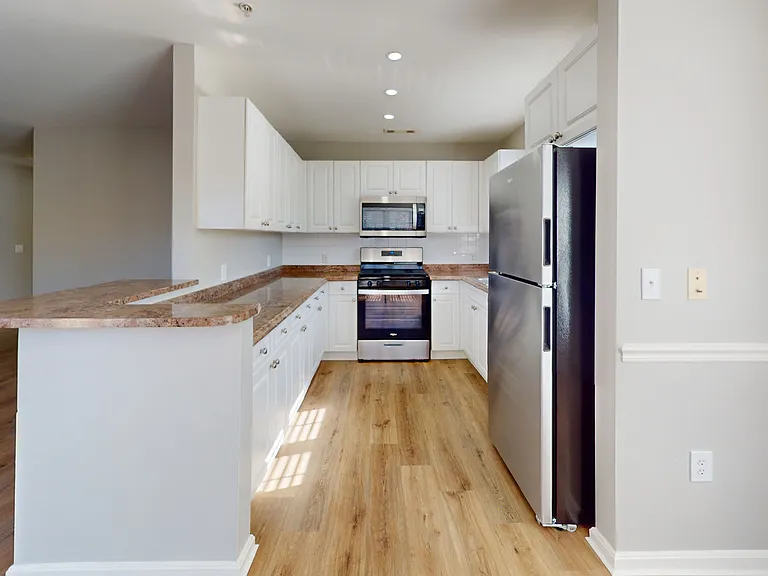 Inwood West — Photo 120